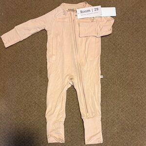 ROOM 29 Zip Romper Bamboo Sleeper Adaptive NICU Preemie Cardiac Baby NEW 0-3 mos